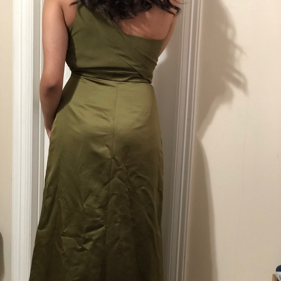 Evening Gown - Picture 5 of 5